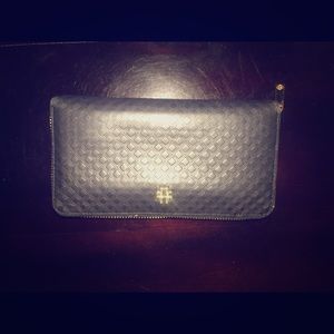 Tory Burch Marion  embossed continental zip wallet